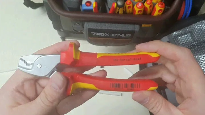 Knipex 95 16 160 step cut look at 👀 #knipex