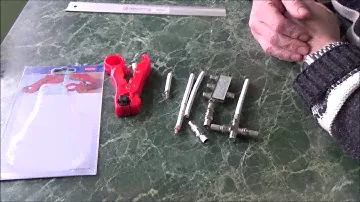 Стриппер - инструмент для удаления изоляции с коаксиального кабеля KNIPEX KN-166006SB