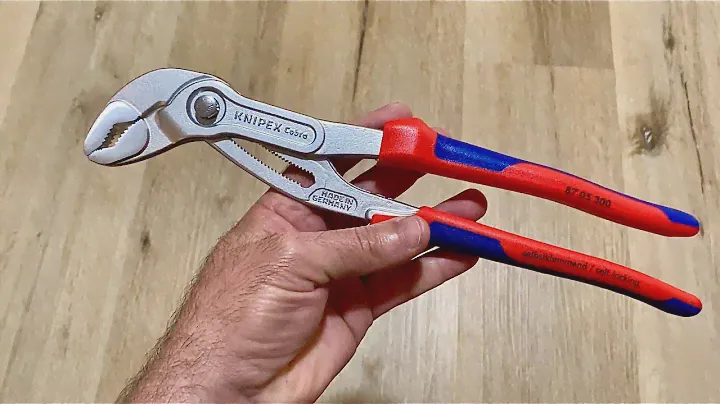 Knipex Cobra 87 05 300 High Tech Water Pump Pliers Unboxing