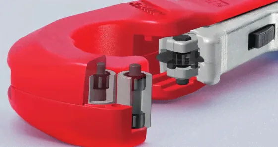 Труборез Knipex TubiX 90 31 02 BK-1